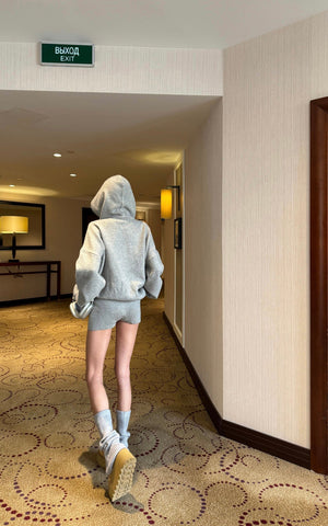 Oversized Hoodie & Shorts Set - Streetwear-Inspired Design