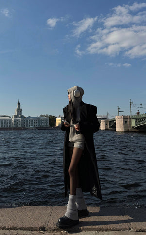 Oversized Hoodie & Shorts Set - Streetwear-Inspired Design