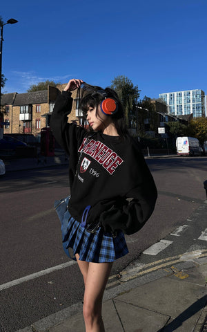 Vintage Embroidery Oversized Sweatshirt