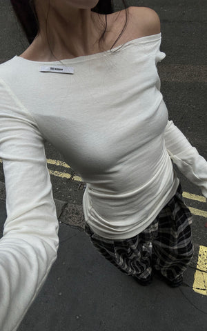Off-Shoulder Ribbed T-Shirt