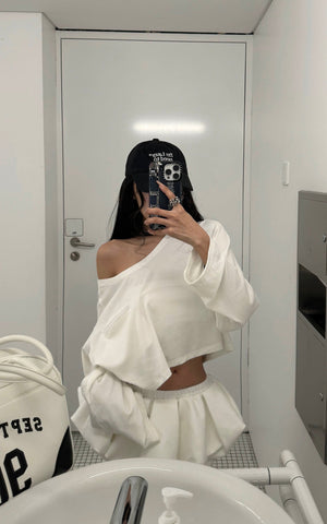 Off-Shoulder Cropped Long Sleeve T-Shirt