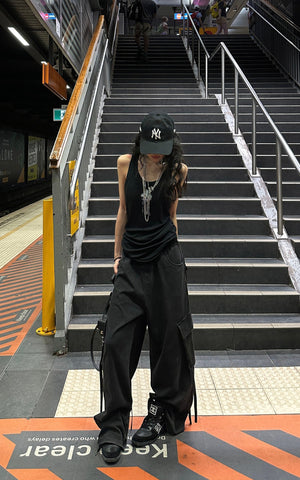 Rupture-Waist Oversized Cargo Pants