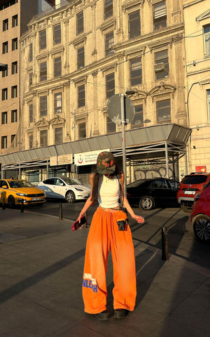 Gradient Wide-Leg Pants with Bold Print