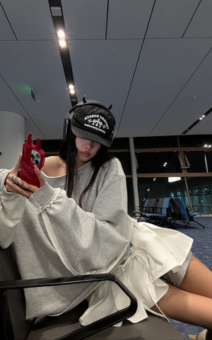Asymmetric Cut Raw Edge Sweatshirt