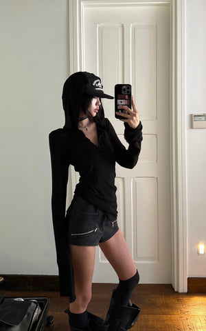 Slim Fit Hooded Long Sleeve Tee