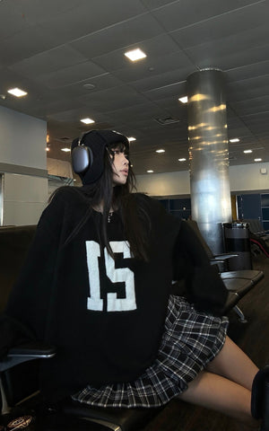Oversized Knit Sweater with Textured Number Motif
