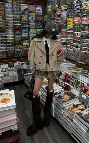 Cropped Wool-Like Coat with Double Breasted Design and Structured Lapel
