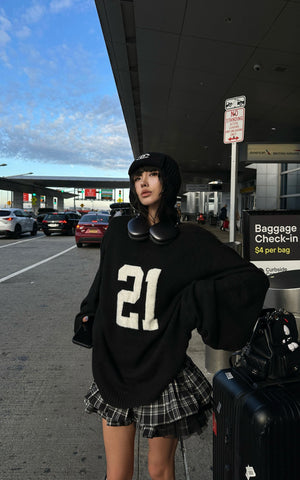 Oversized Knit Sweater with Textured Number Motif