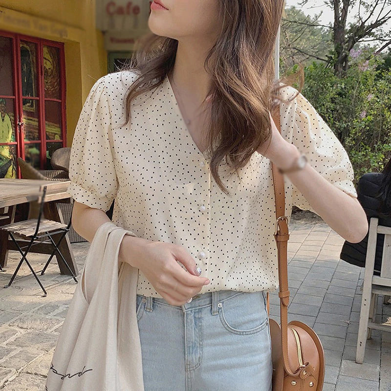 Loose Dot Printed Short Sleeve Shirt
