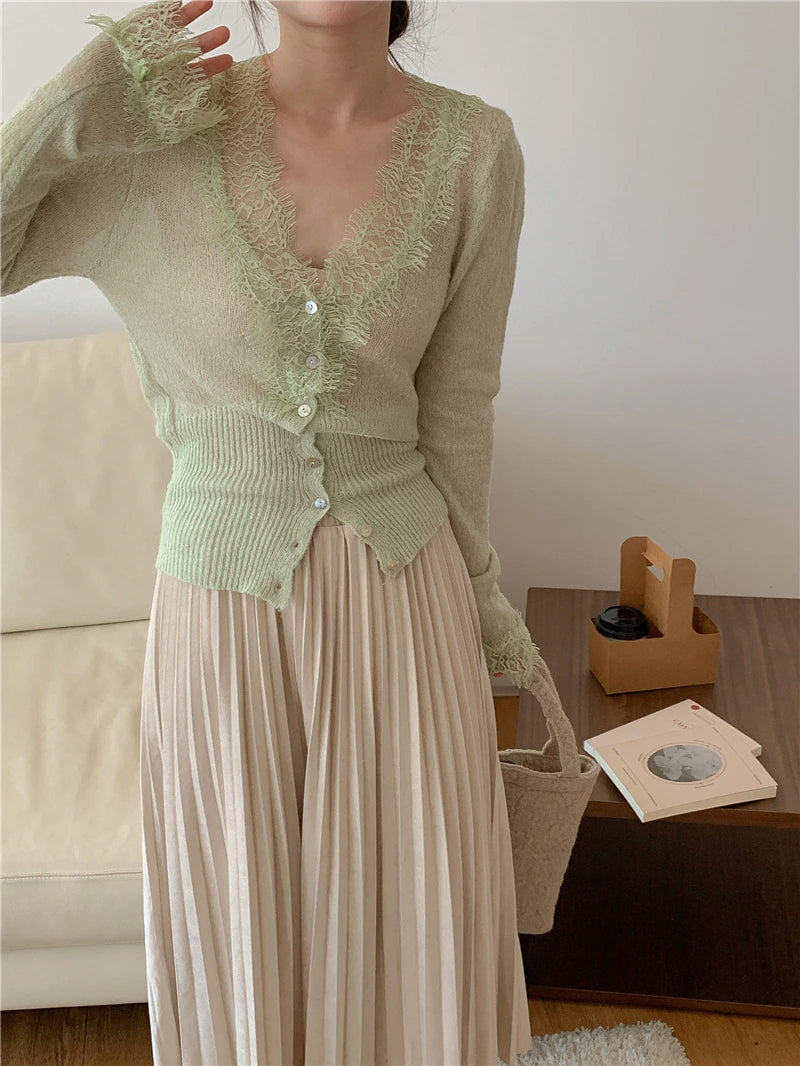 V-Neck Lace Knitted Vintage Sweater