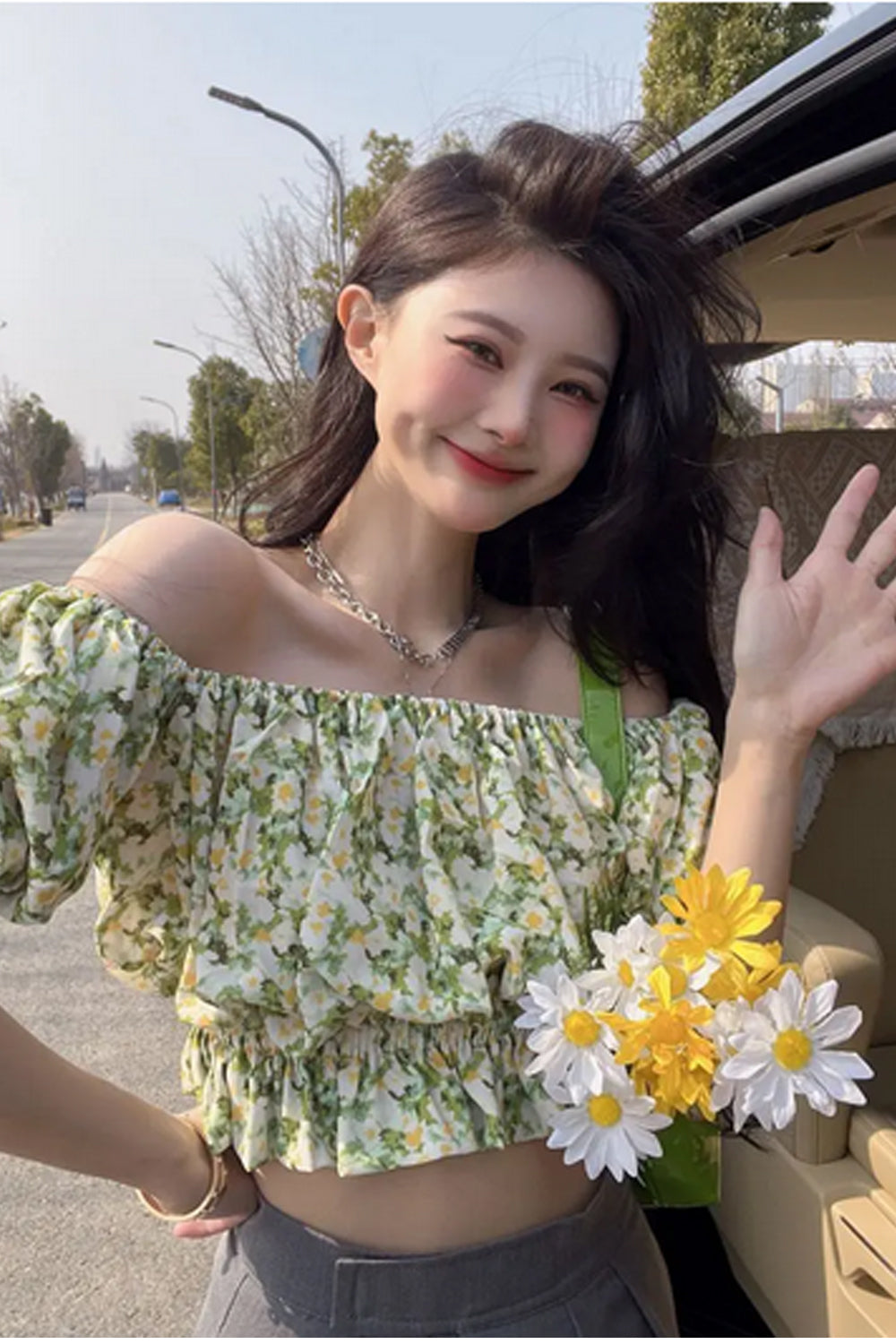 Off Shoulder Floral Pattern Strapless Slim Shirt