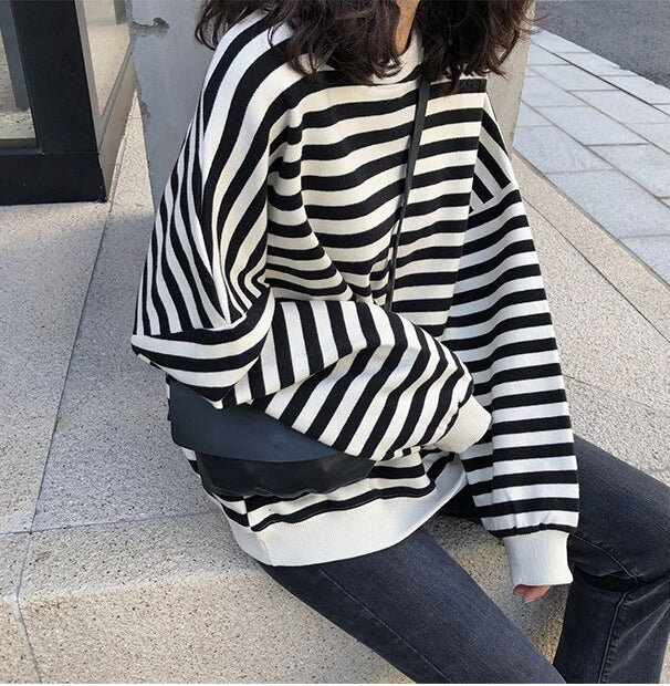 Long Sleeve Retro Striped O-Neck Shirt