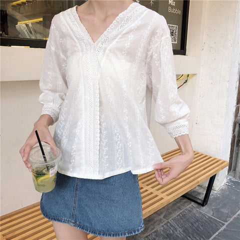 Summer Loose V-Neck Lace Tops