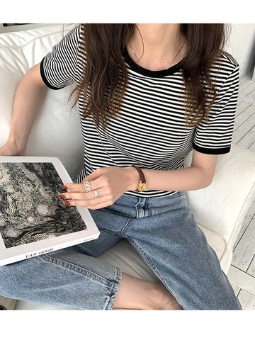 Casual O-Neck Striped Soft Knitted Shirt