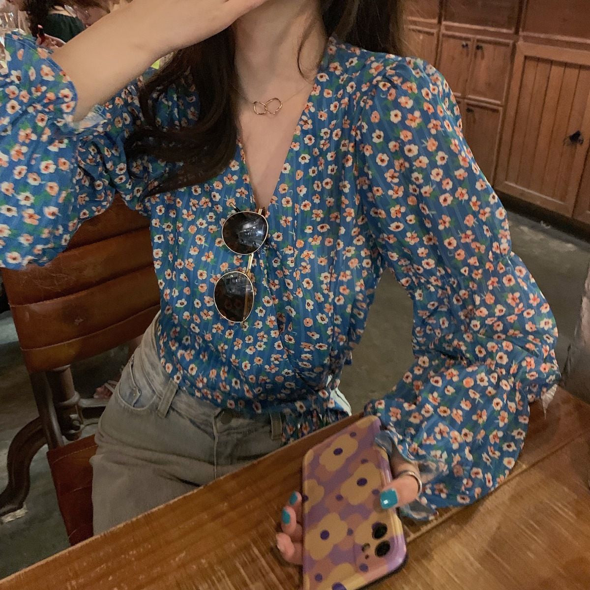 Vintage Florals Pattern Lantern Sleeve Blouse Shirt