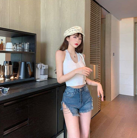 High Waist Metal Chain Slim Shorts Jeans