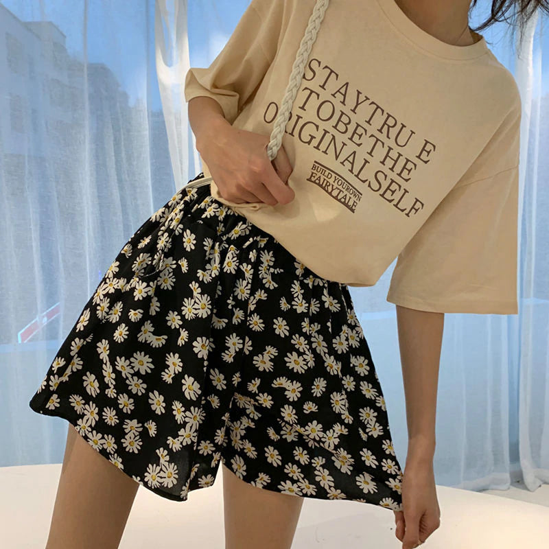 Daisy Floral Printed Sexy Shorts Pants