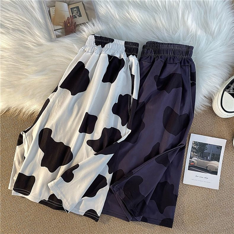 Retro Cow Pattern Loose Shorts Pants