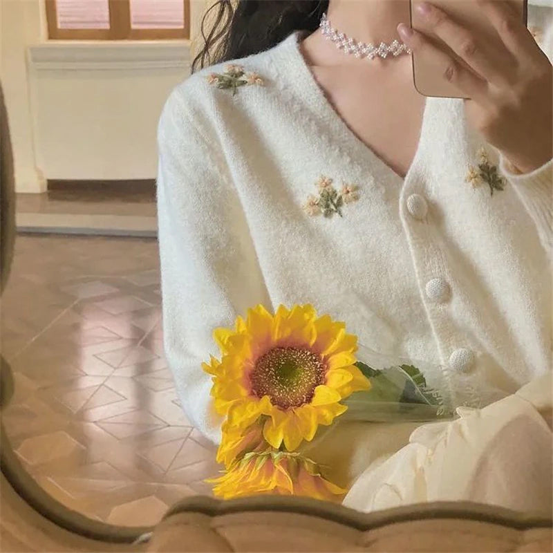 V Neck Floral Embroidered Knitted Cardigan Sweater