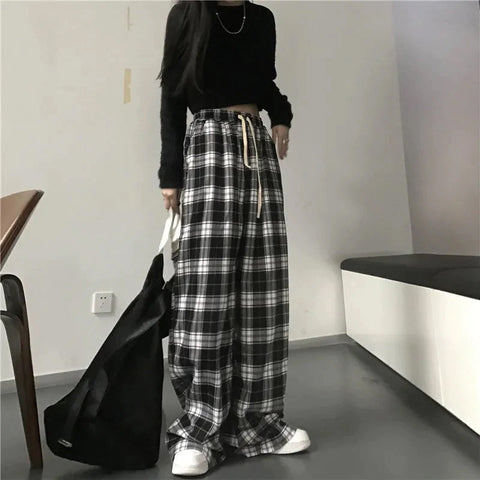 Loose Wide Leg Black And White Plaid Pants