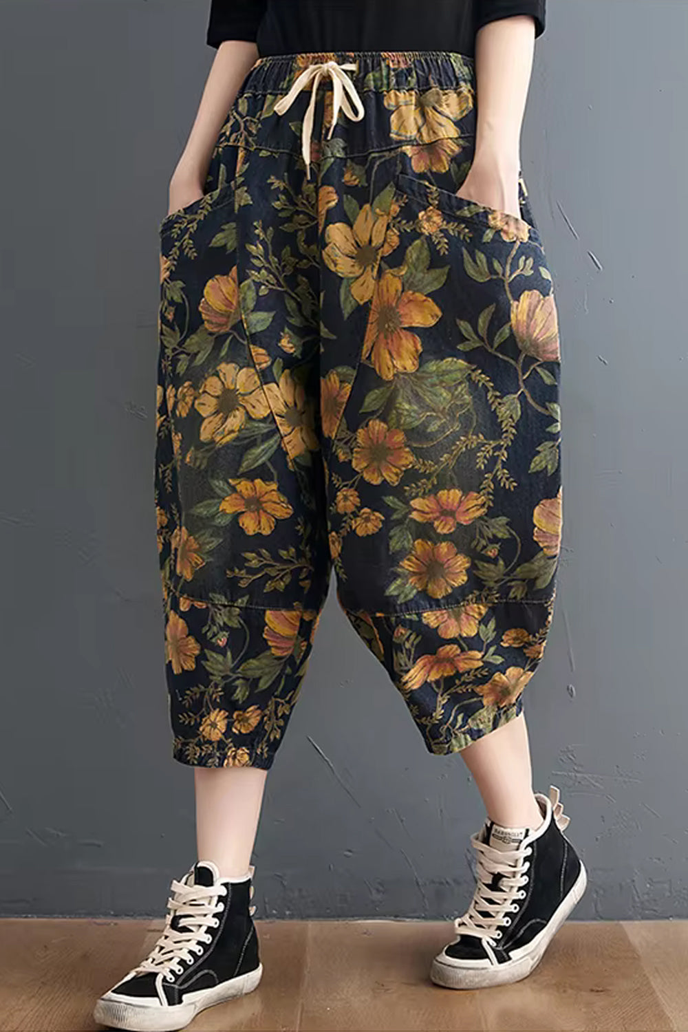 High Waist Calf Length Floral Pattern Denim Shorts