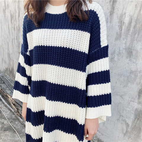 Loose Long Striped Crew Neck Knitted Dress