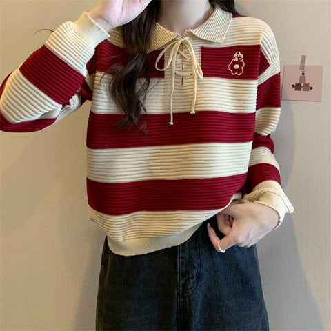 Daisy Pocket Pattern Striped Collar Sweater