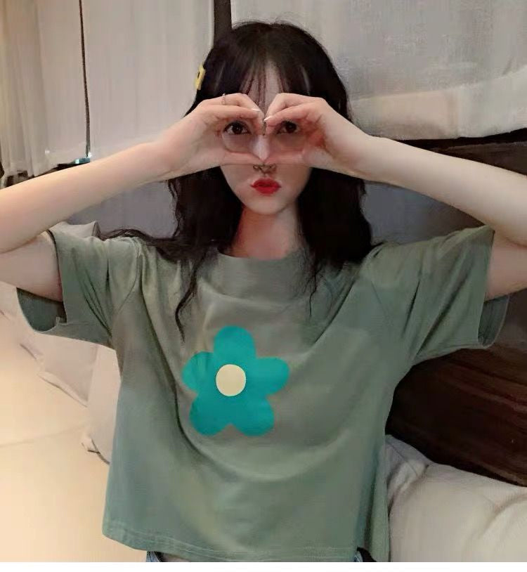 Daisy Cartoon Printed Cropped Shirt