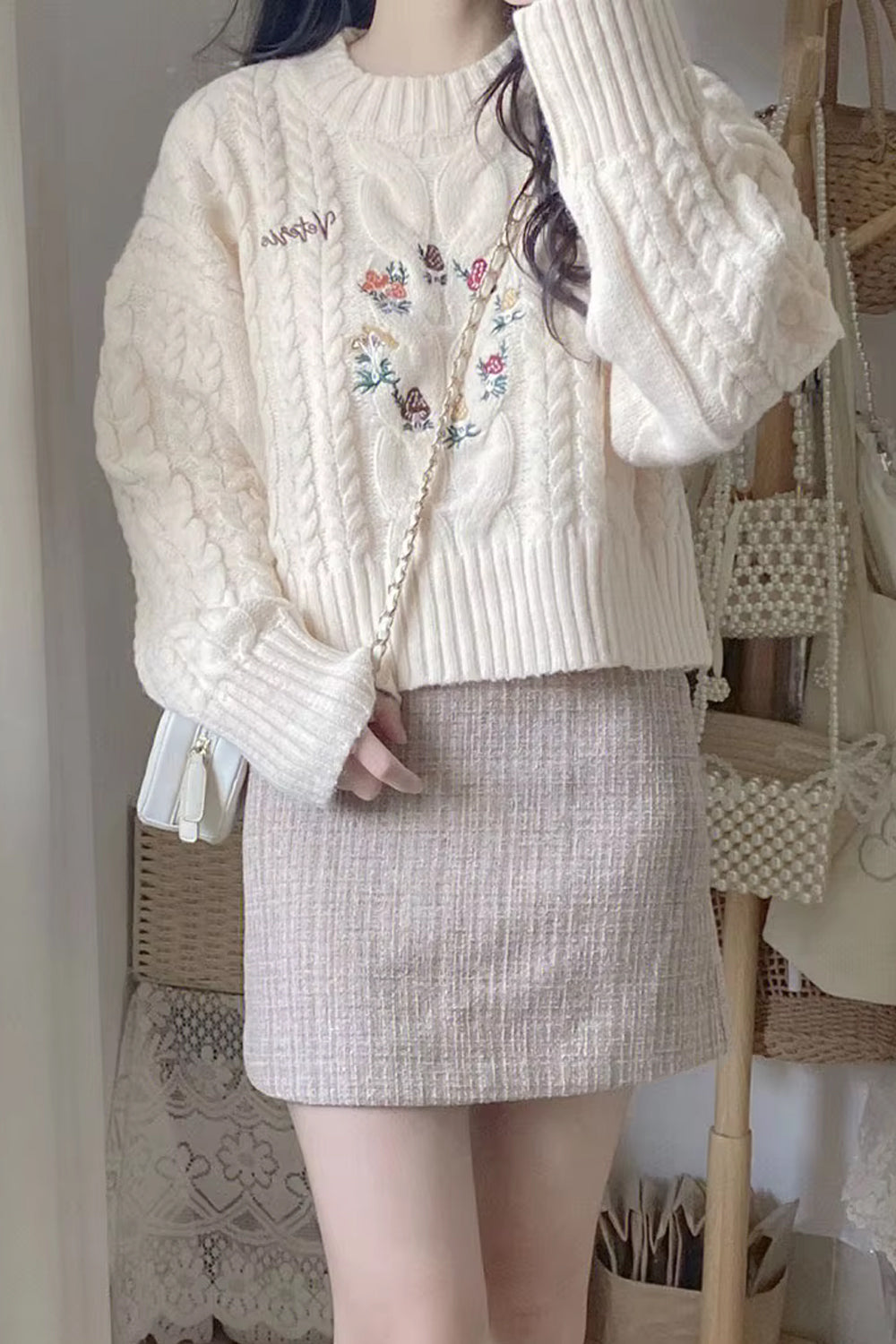 Long Sleeve Floral Embroidered Knitted Retro Sweater