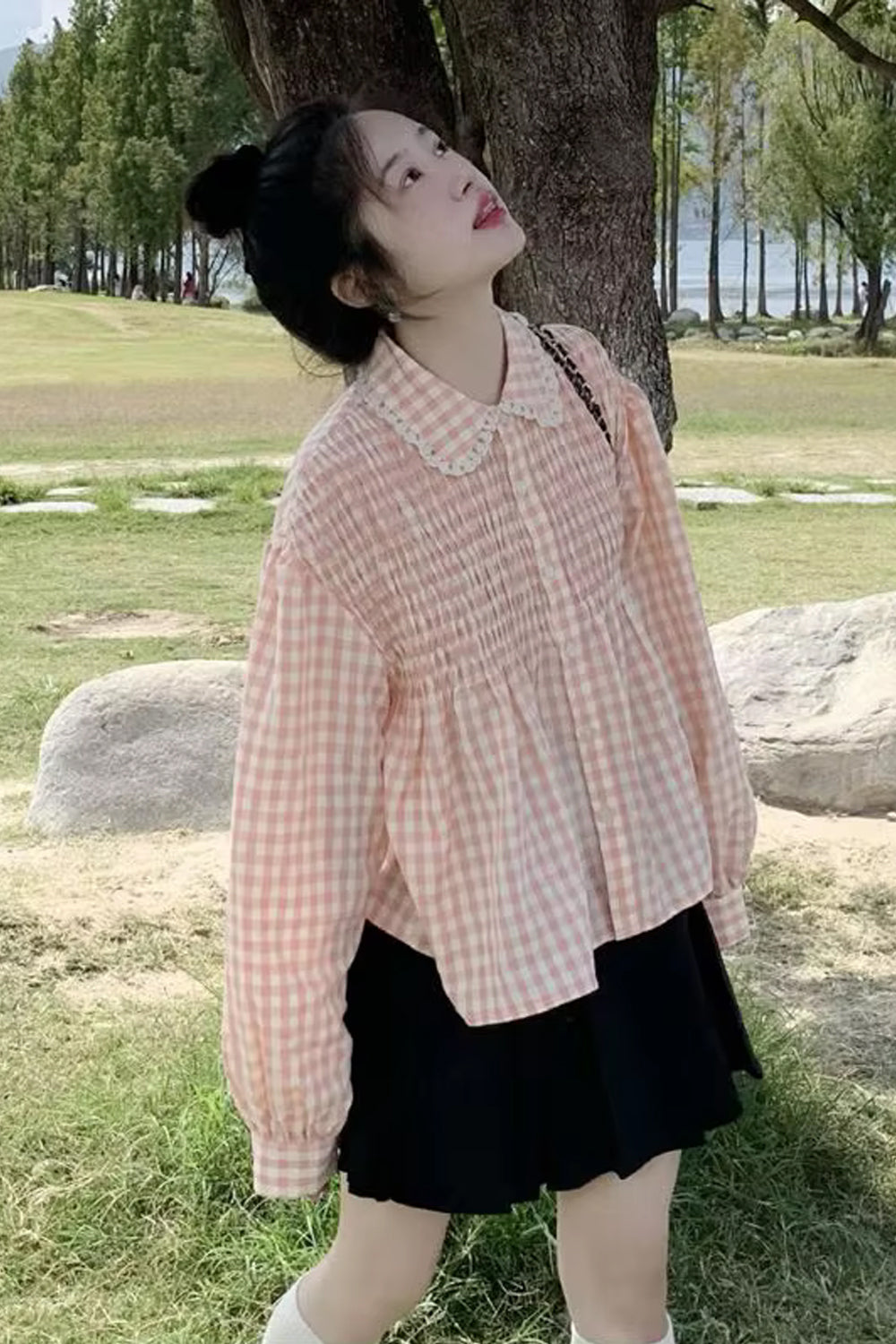 Vintage Plaid Pattern Peter Pan Collar Ruffle Blouse Shirt