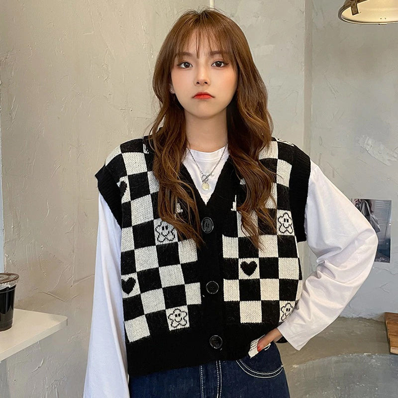 Cute Love Pattern Checkered Sleeveless Vest Sweater