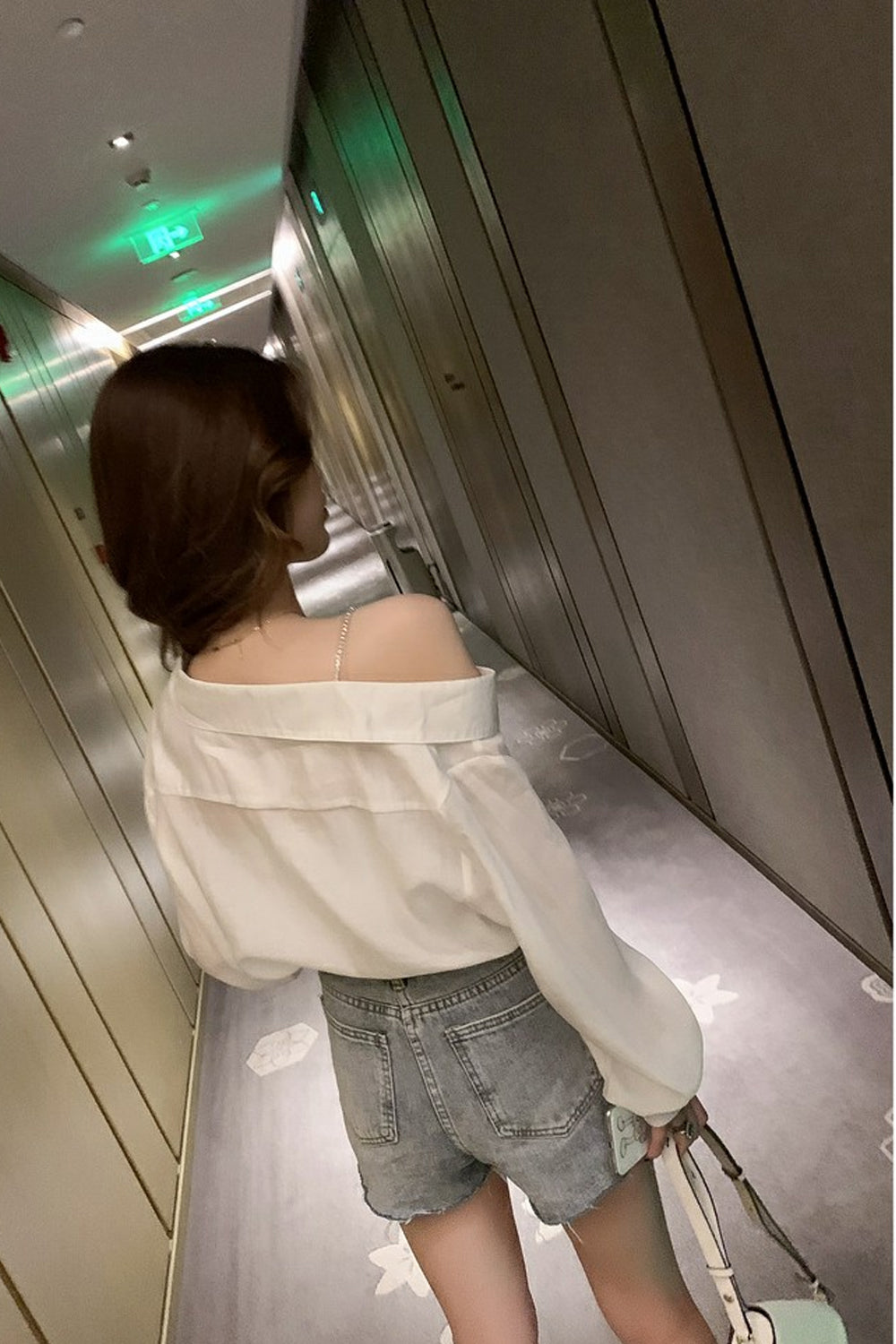 Long Sleeve Sexy Skew Collar Blouse Shirts
