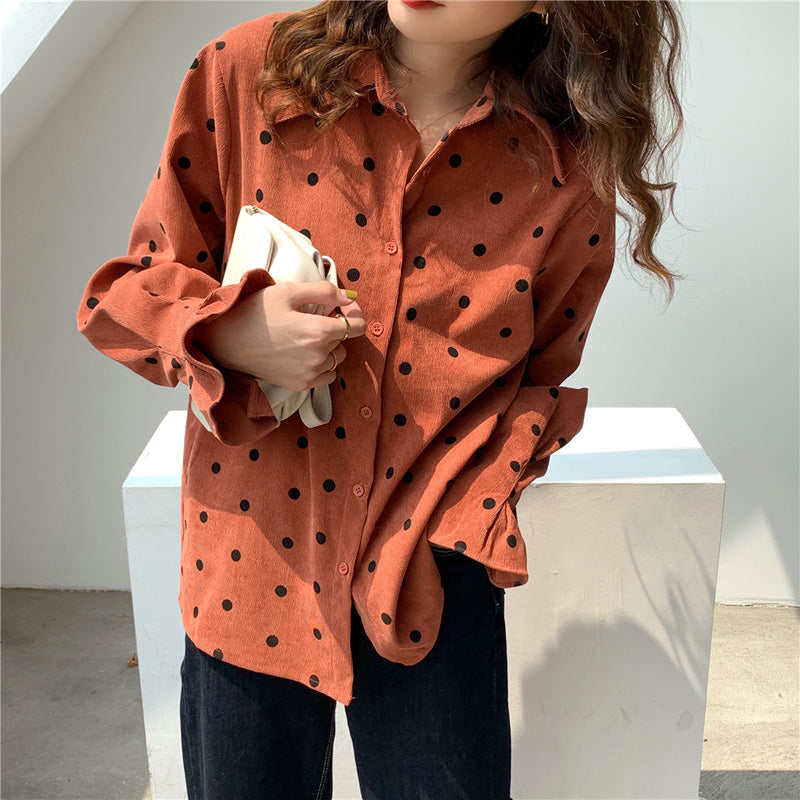Camisa de manga larga de pana con lunares 