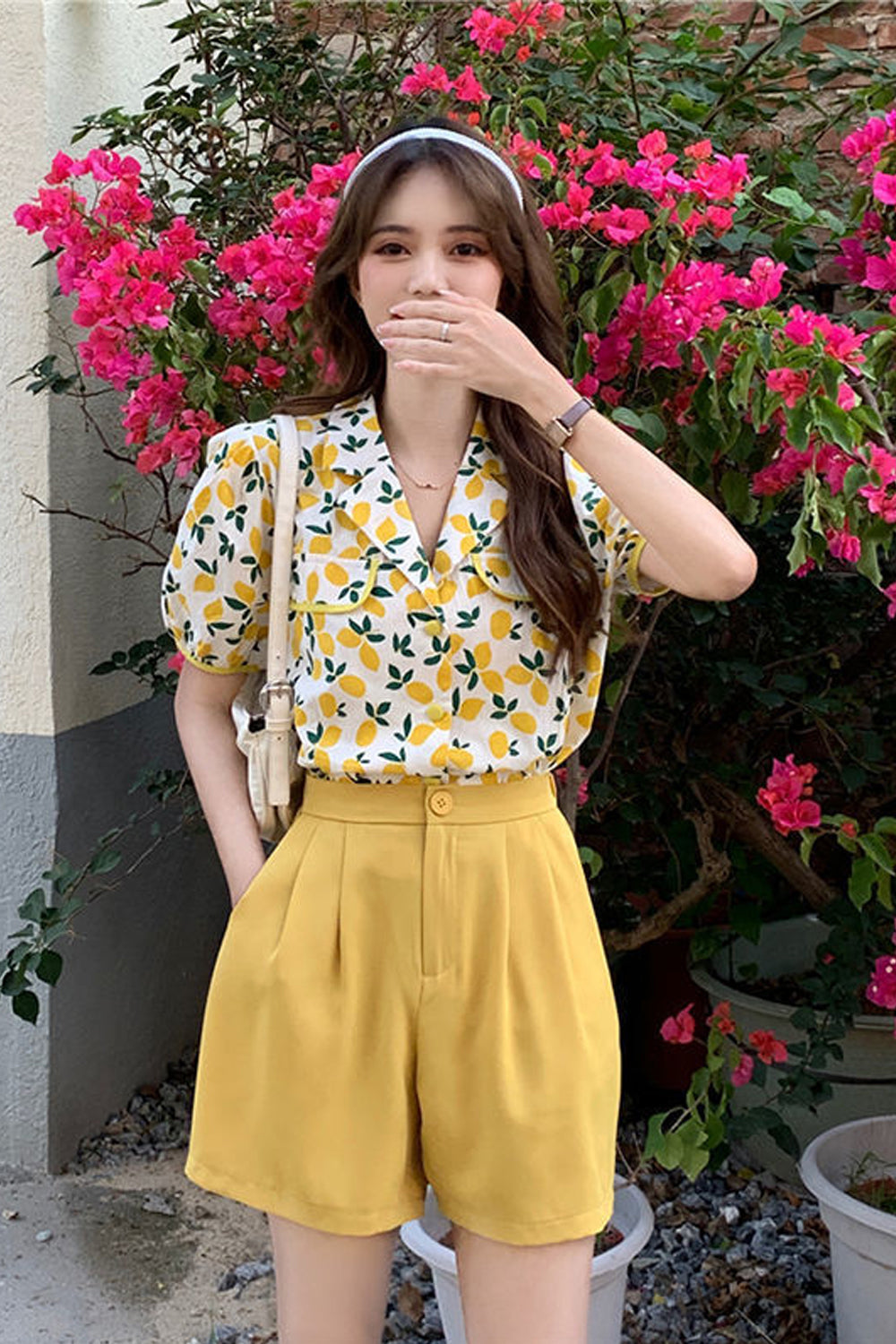 Bluse mit Puffärmeln und Vintage-Blumenmuster 