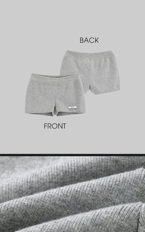 Oversized Hoodie & Shorts Set - Streetwear-Inspired Design