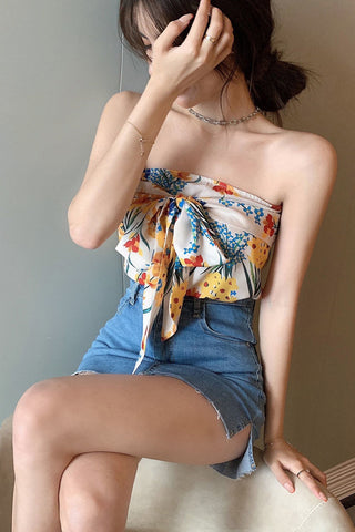 Sexy Art Printed Bow Strapless Crop Tops