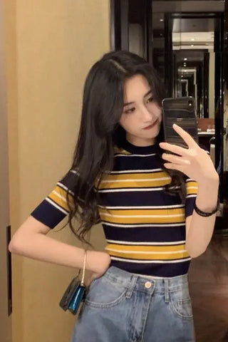 Short Sleeve O-Neck Stripped Slim Shirt