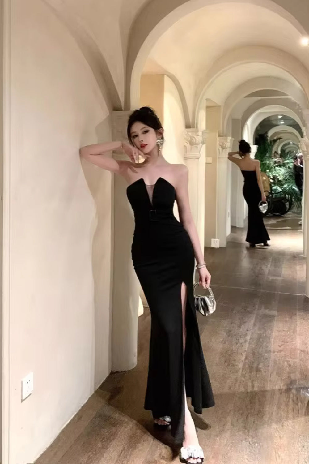 Sexy Strapless Elegant Backless Black Dress
