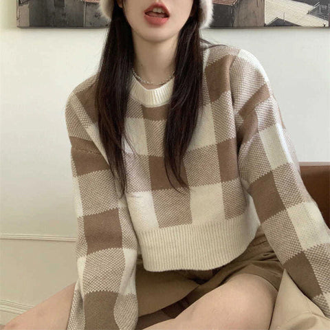Plaid Pattern O-Neck Loose Cropped Sweater