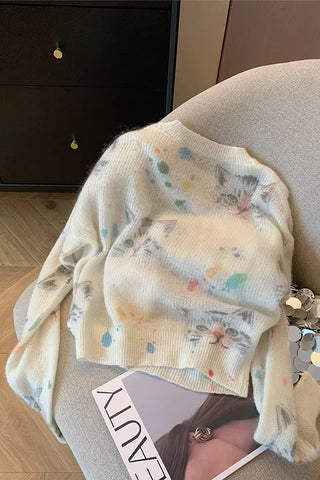 Long Sleeve Cat Pattern With Beading O-Neck Sweater