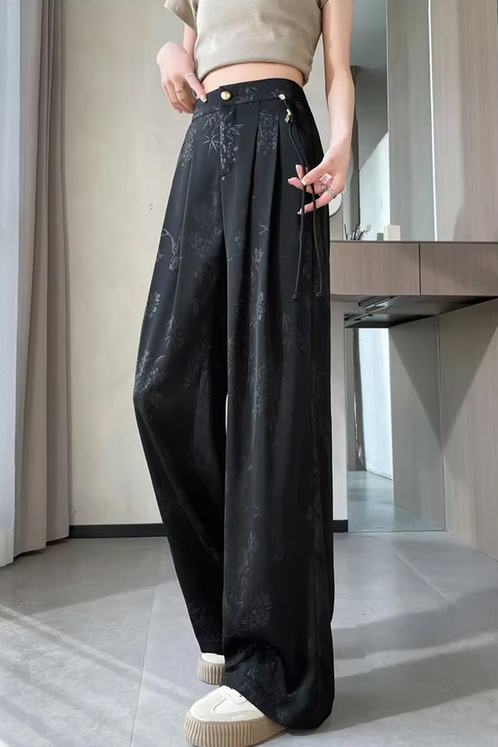 Loose Flowers Pattern Jacquard Satin Pants