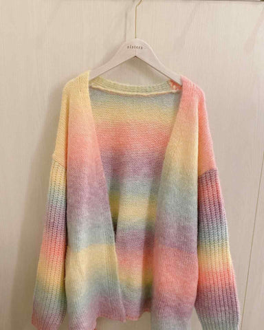 Lockerer Cardigan Regenbogen Strickpullover