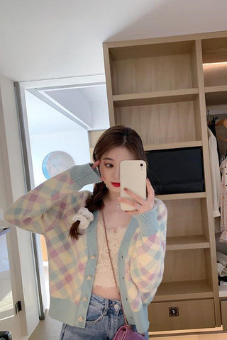 Long Sleeve Cute Argyle Pattern Knitted Cardigan Sweater