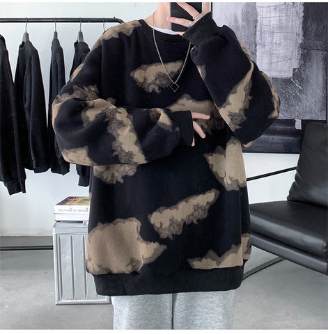 Loose Clouds Pattern O-Neck Men Sweater