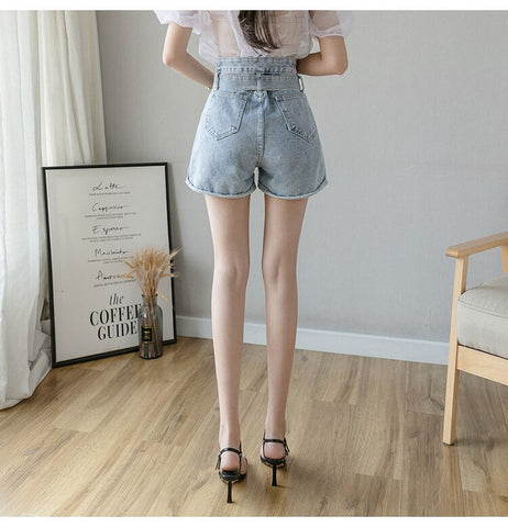 Pearl Belt Wide Leg Denim Shorts Jeans