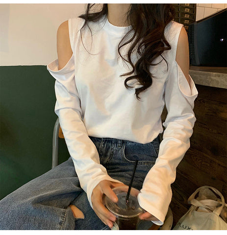 Camisa de manga larga con hombros descubiertos y cuello redondo 