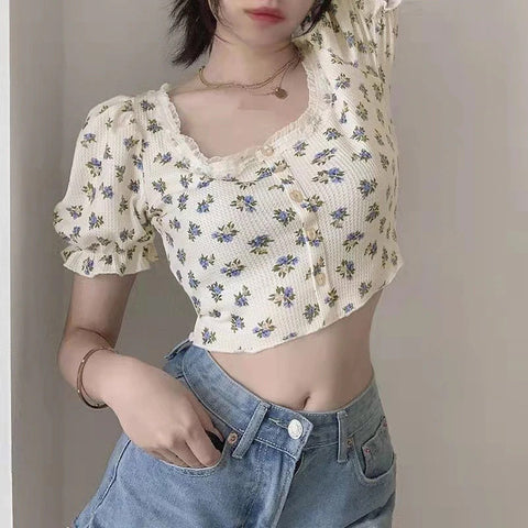 Floral Pattern Lace Square Collar Crop Tops