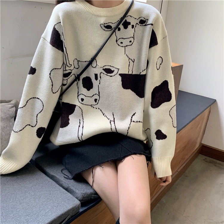 Lockerer Pullover mit Kawaii-Kuh-Print