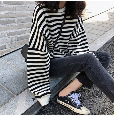 Long Sleeve Retro Striped O-Neck Shirt