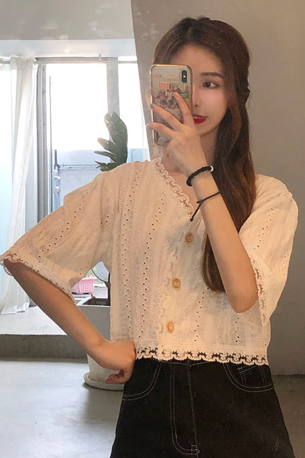 Kurzarm V-Ausschnitt Spitze Hohl Slim Shirt 